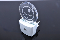 Çin Kapalı Beyaz Yuvarlak Fiş Işık Sensörü Gece Işığı 0.5 W Akrilik Çocuk Odası Için Gölge Fabrika